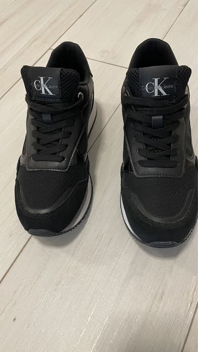 Adidași Calvin Klein negri mărimea 36
