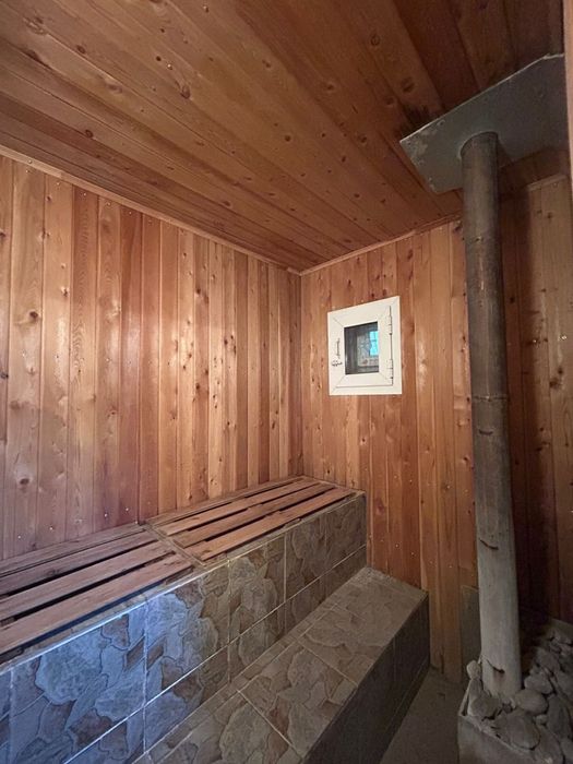 Дом с личным подсобным хозяйством