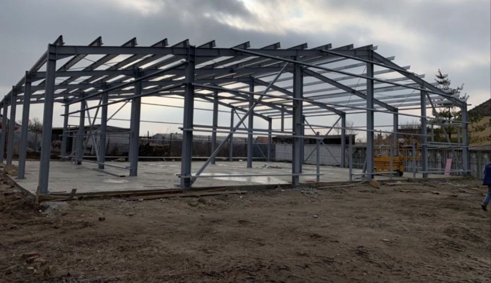 Structuri metalice , hale metalice la cheie
