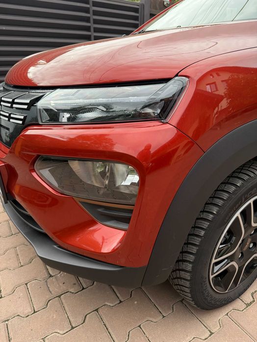 Dacia Spring Extreme 26.8 kWh (motor de 65 CP)