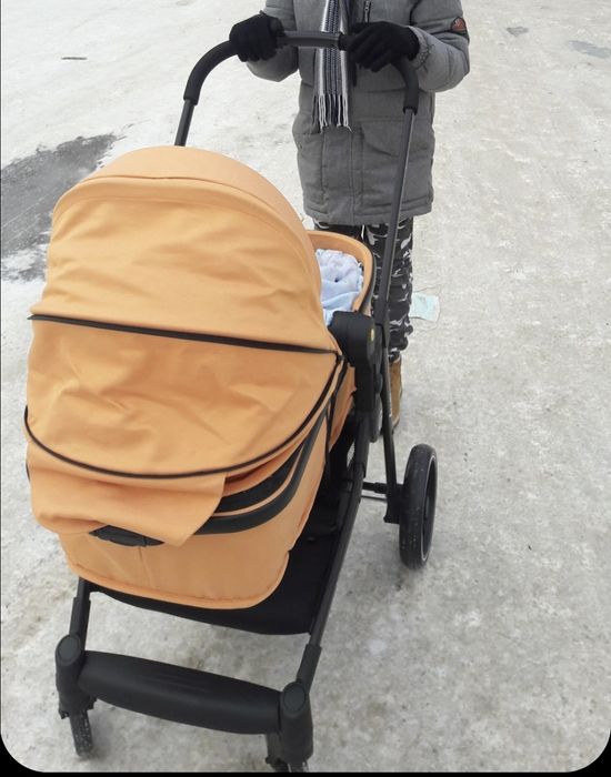 Продам. Коляску детскую