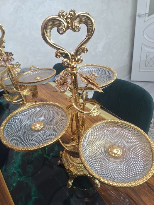 Продам срочно посуду