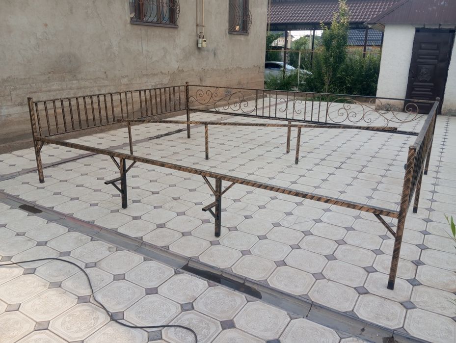 3*4./ 3*3 тапчан сатылат. Агашы жок жеткйзу орнату тегин