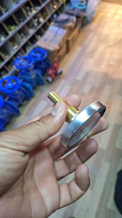 Манометр термометр разни йес