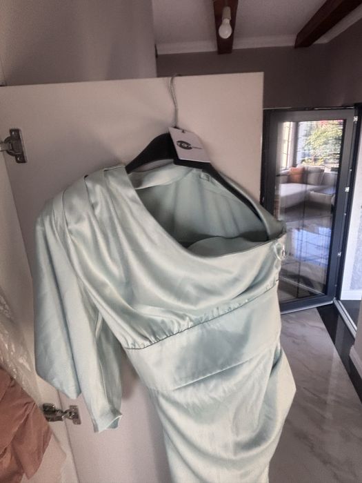 Rochie elegantă satin verde mentă – nouă cu etichetă