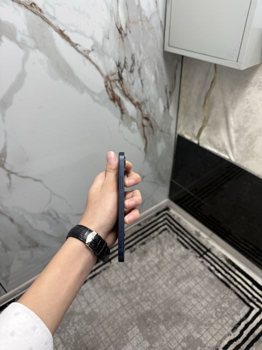 Ayfon 12 128GB  sastayana idiyal