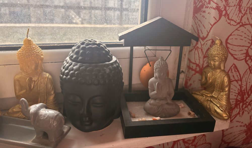 Лот Буда будитски свещи, статуи и декорации будизъм арома лампа