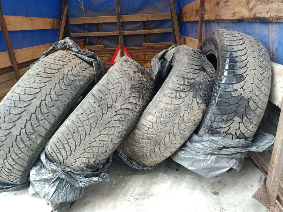 Шины на авто  зимние