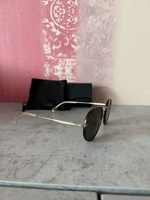 Слънчеви очила carera