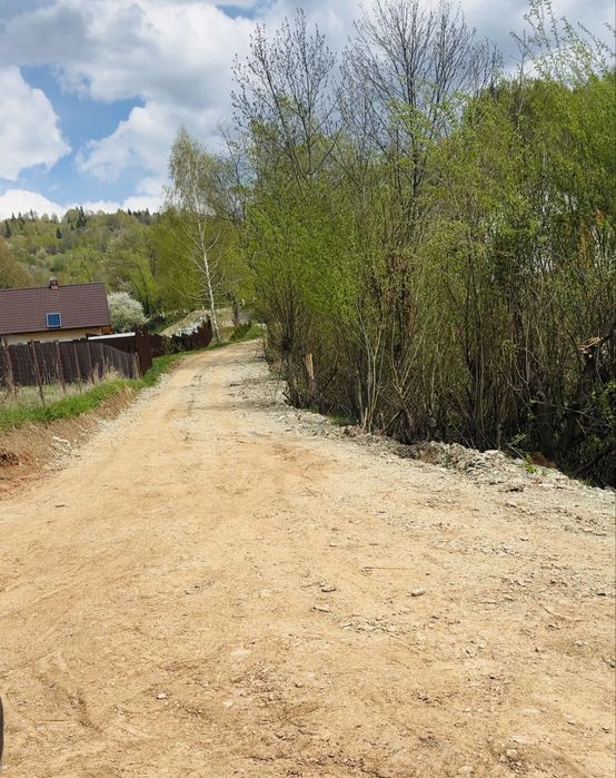 Teren Hangu - Bicaz, intravilan, acces drum principal DN, plan drept