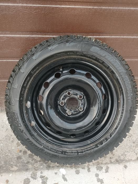 Продам зимние шины с дисками