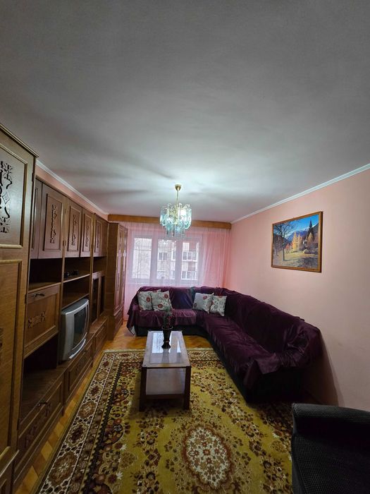 Inchiriez ap.3 cam.mobilat si utilat decomodat.