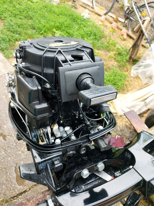 Мercury F9.9MH   на 2 мото часа НЕРАЗЛИЧИМ ОТ  НОВНОВ