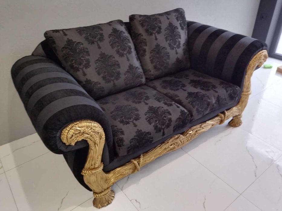 Двуместен диван. Уникат.