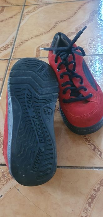 Adidași piele întoarsă. Cadou 20g maia deshidratata!