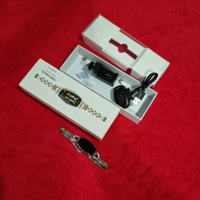 Bratara  smart watch