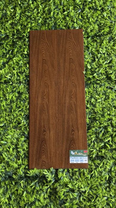 Sifatli tarket laminar assortimenti optom narxlarda