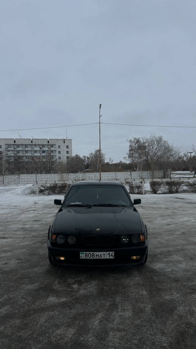 Продам бмв Е34 2.5