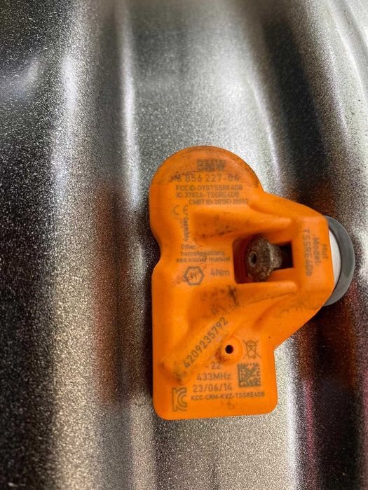 4 бр. Оригинални Метални Джанти със Сензори за MINI Clubman – 16”