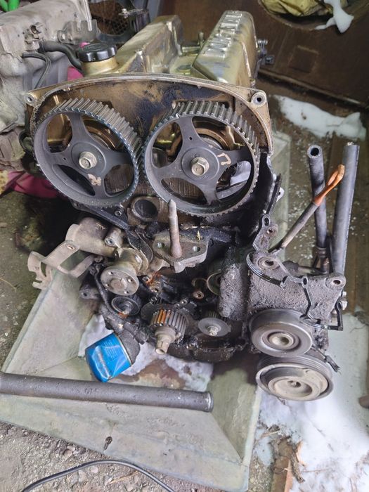 Двигатель G4JP на запчасти.