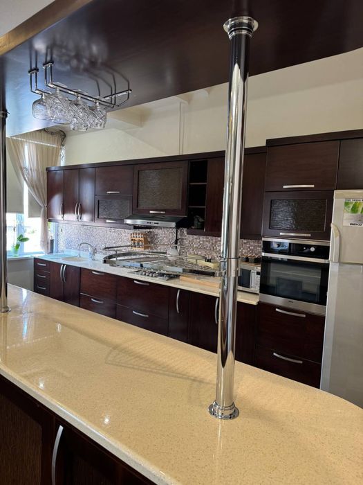 3х комнатная Японское посольство Экопарк Ц-1