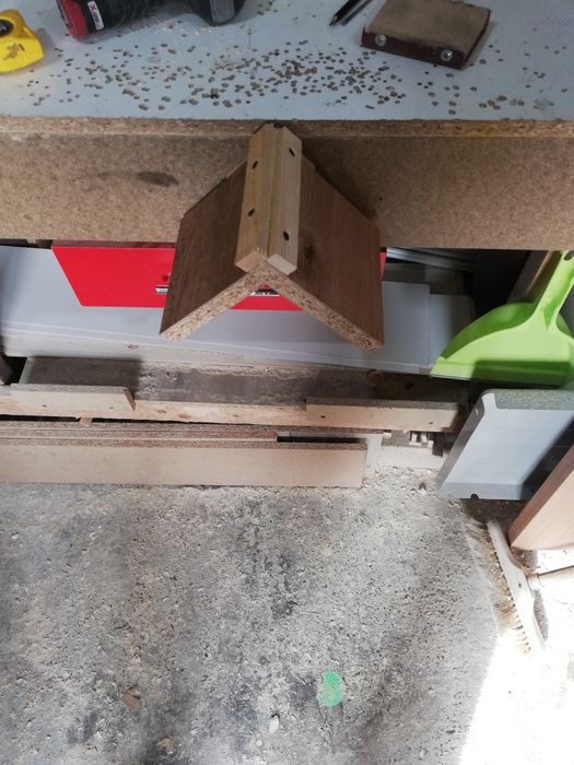 Odihnitoare pal brut sau laminat