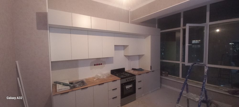 Мебельщик Сборщик