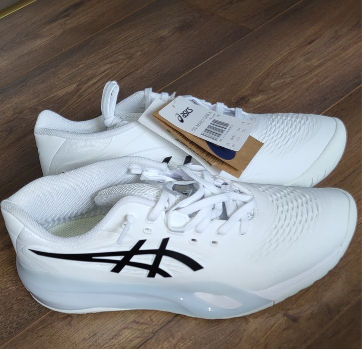Vând, adidași sport noi