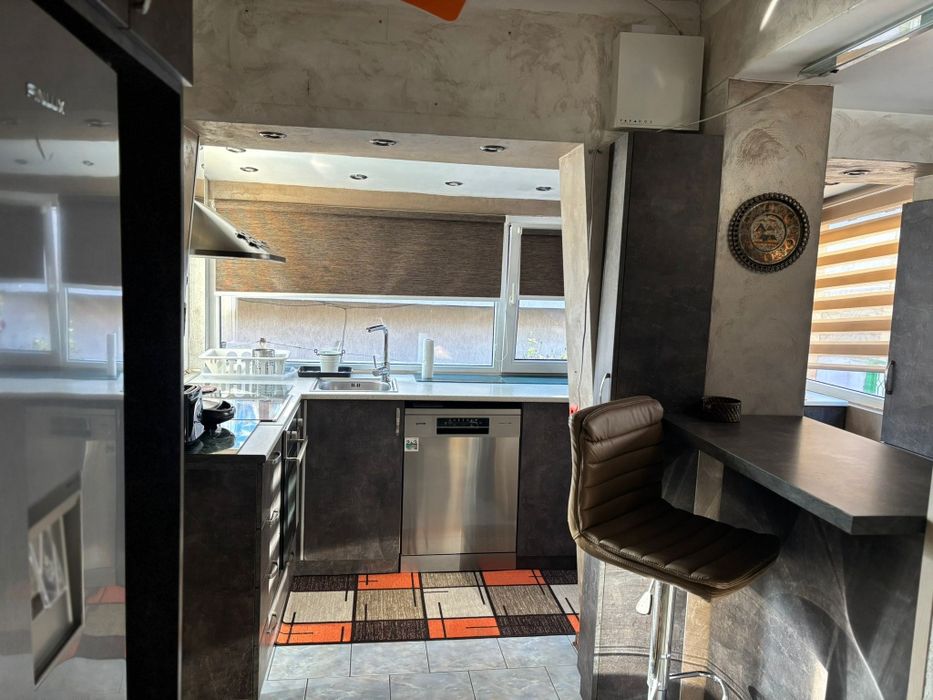 Дава се под наем Къща в Варна, Погреби - 110 кв.м за 598.23 € - Снимка #4