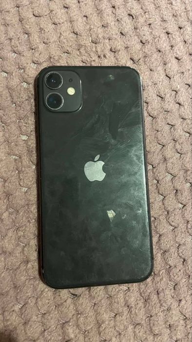 Продам Iphone 11