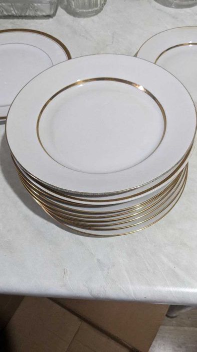 Тарелки большие фаянсовые 6 шт.,диаметр 25 см,б/у