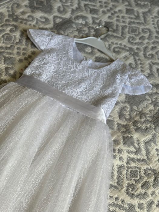 Платье нарядное для девочки на выпускной