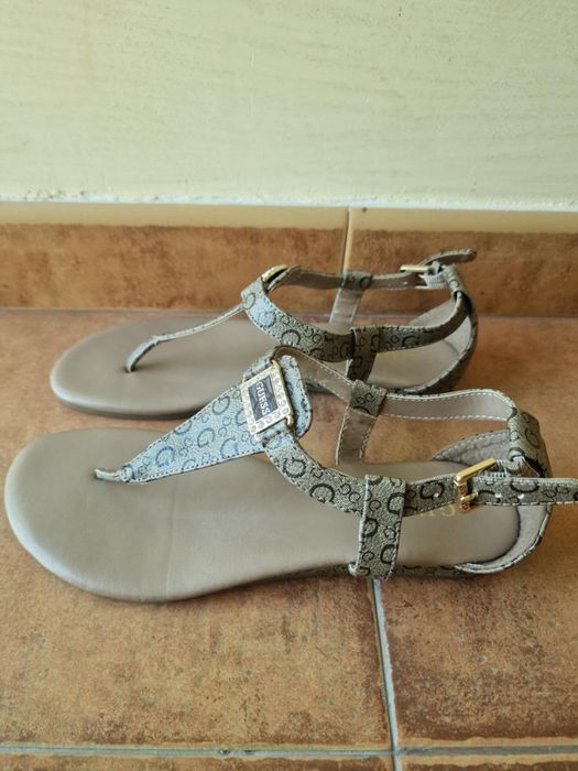 Дамски сандали  Guess