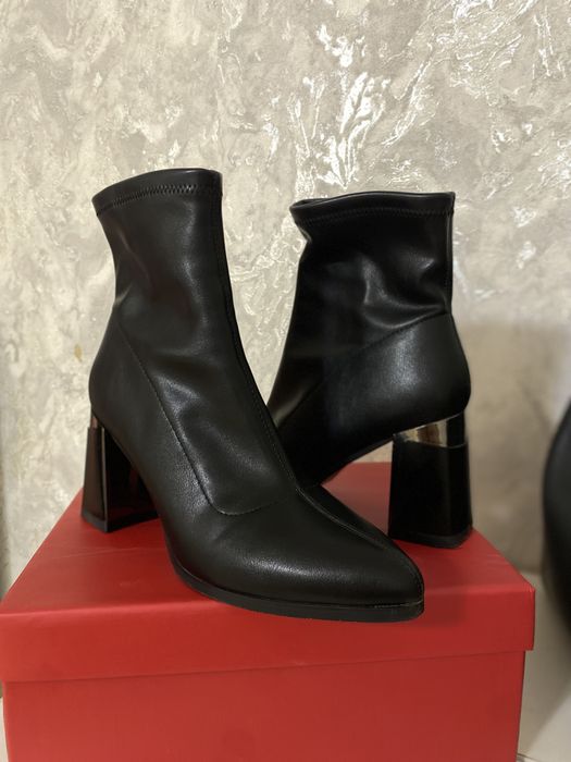 Продам ботильоны