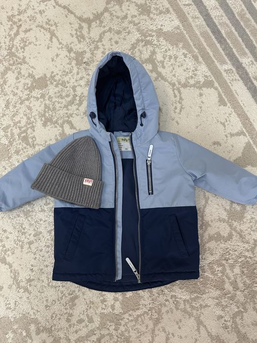 Стильная детская куртка на осень. 86рр BabyGo. В подарок шапка