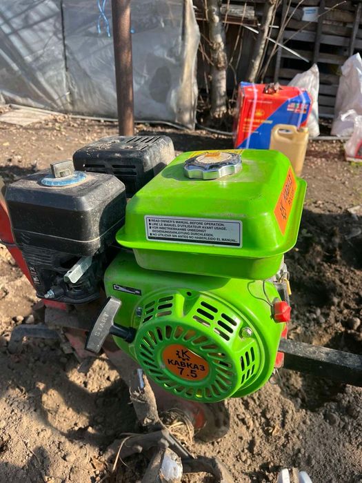 Двигател за мотофреза