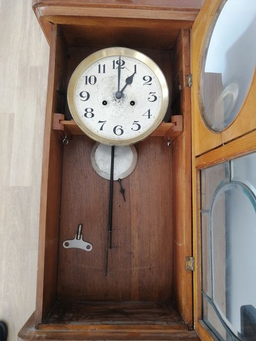 Divina Gong pendula, ceas de perete cu pendul