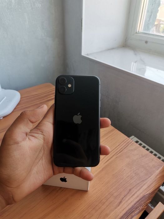 Продается iPhone 11 в хорошем состоянии