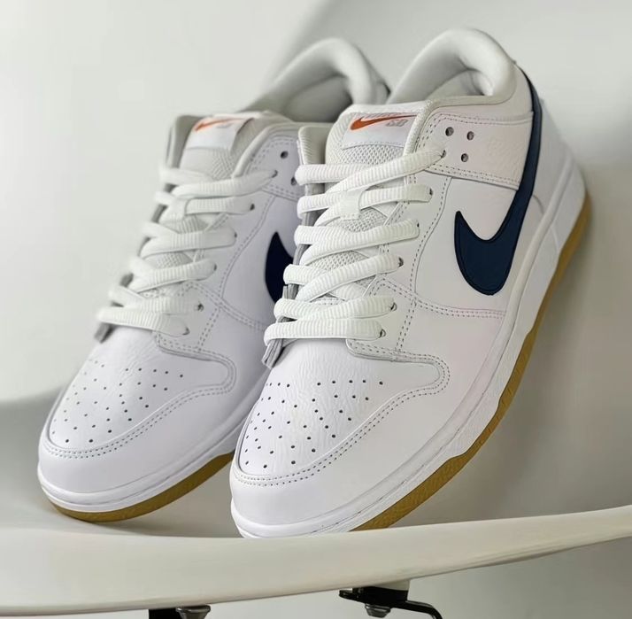 кроссовки Nikе в коробке