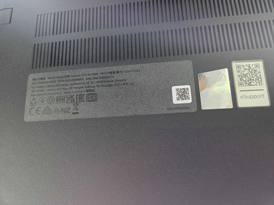 Laptop LENOVO V15 G4 AMN - AMD Ryzen 5 7520U