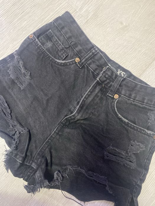 Къси дънкови панталонки