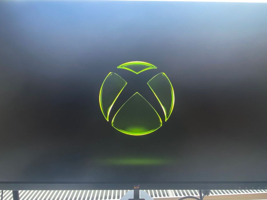 Vand Xbox series S cu monitor View Sonic 240hz
