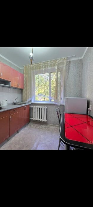 Продам 1 ком квартиру срочно