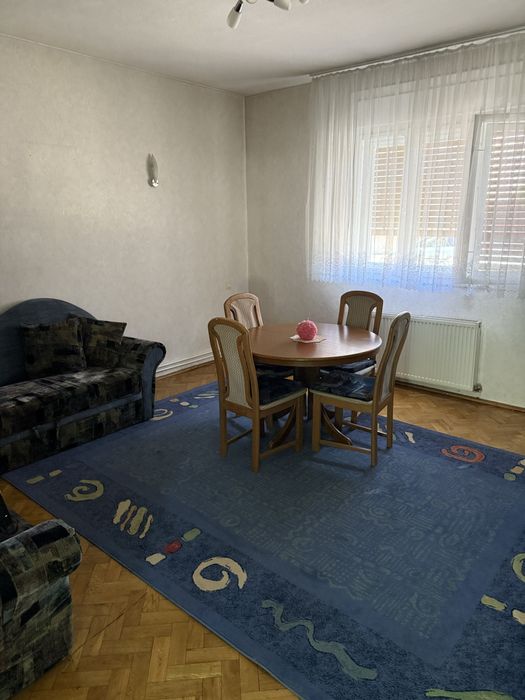 Casa de inchiriat