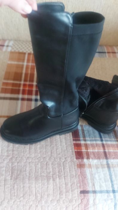 Новые женские сапоги