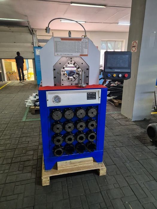 Обжимной станок с ЧПУ для РВД UT51S