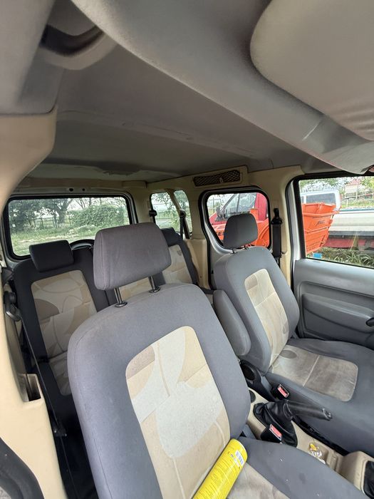 FORD Tourneo Connect 2007 — imagine 4