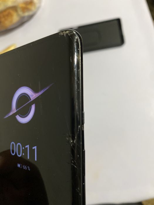 OnePlus 8 pro Читайте описание