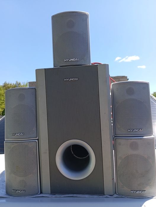 Продам Сабвуфер с колонками -25000