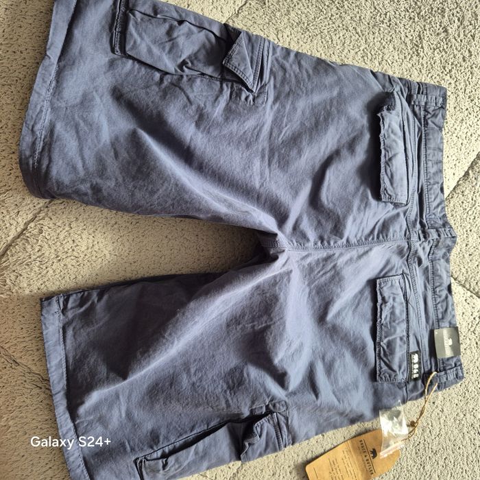 Къси панталони Bruce and Butler